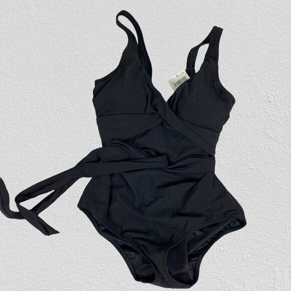 Lands' End Black Wrap with Tummy Control - Picture 1 of 6